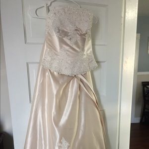 Anjolique wedding gown